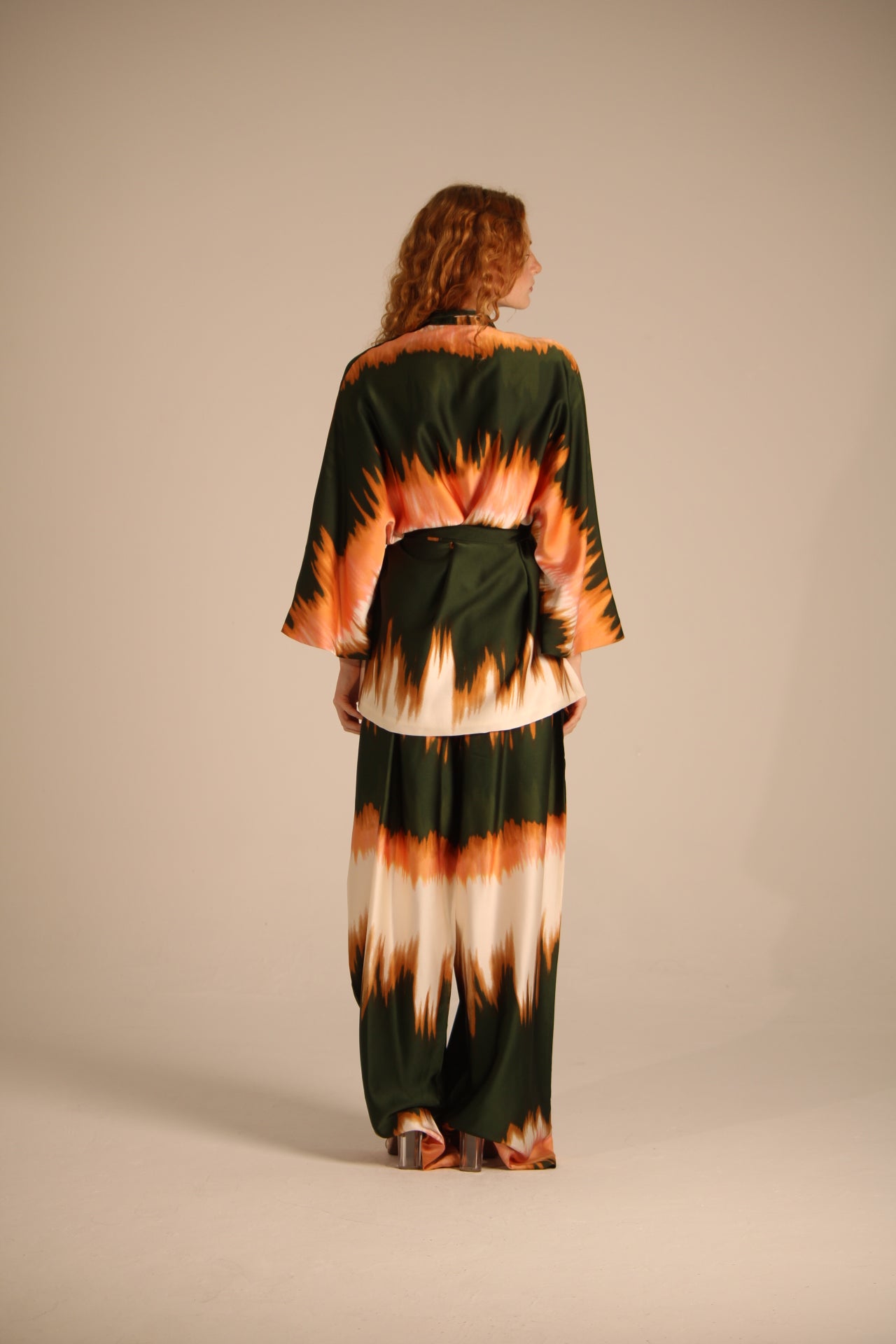 GREEAN AND ORANGE KIMONO SET