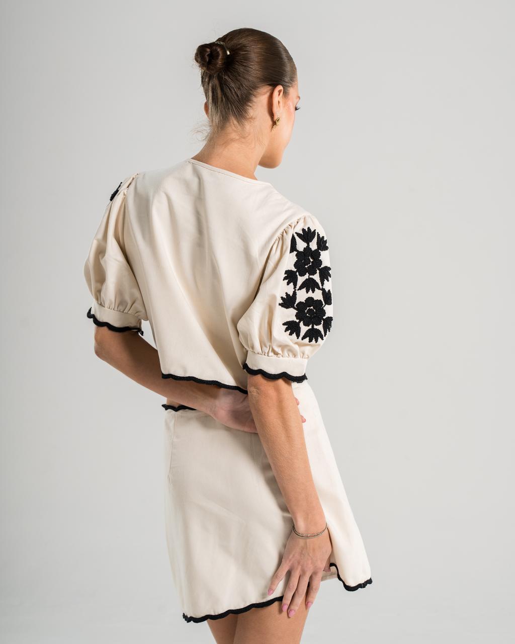 BEIGE SKIRTS WITH BLACK EMBROIDERY