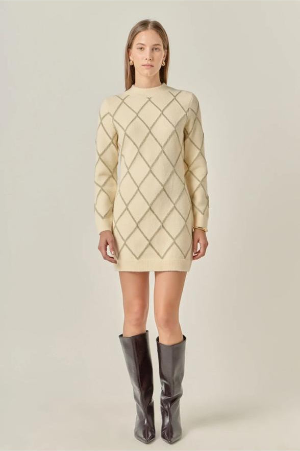 BEIGE DRESS WITH DIAMONDS OF SPARKLING