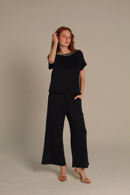 Pearl Top — Pearl Neckline Short Sleeve