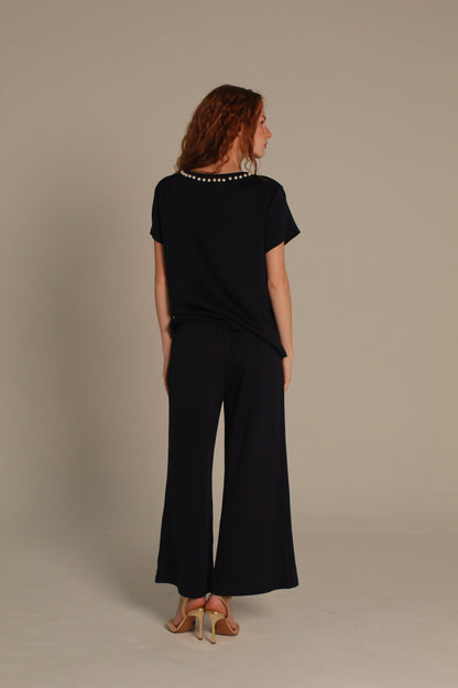 Pearl Top — Pearl Neckline Short Sleeve