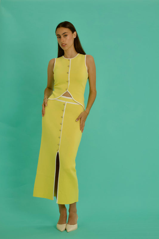 Maxi yellow skirt