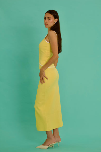 Maxi yellow skirt