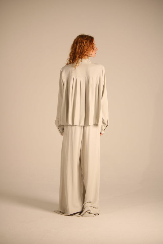 BEIGE PANTS