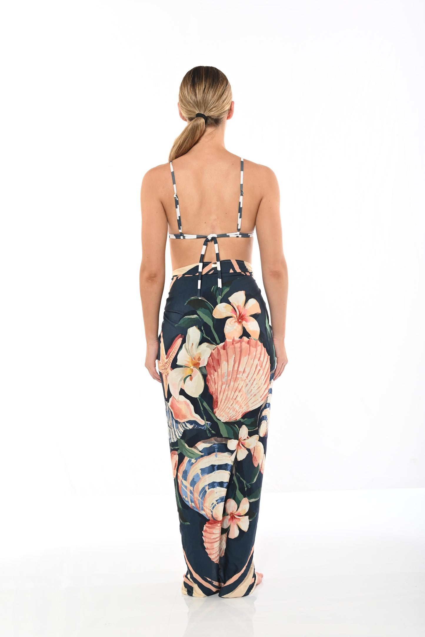 Pareo Coastal Garden Touch
