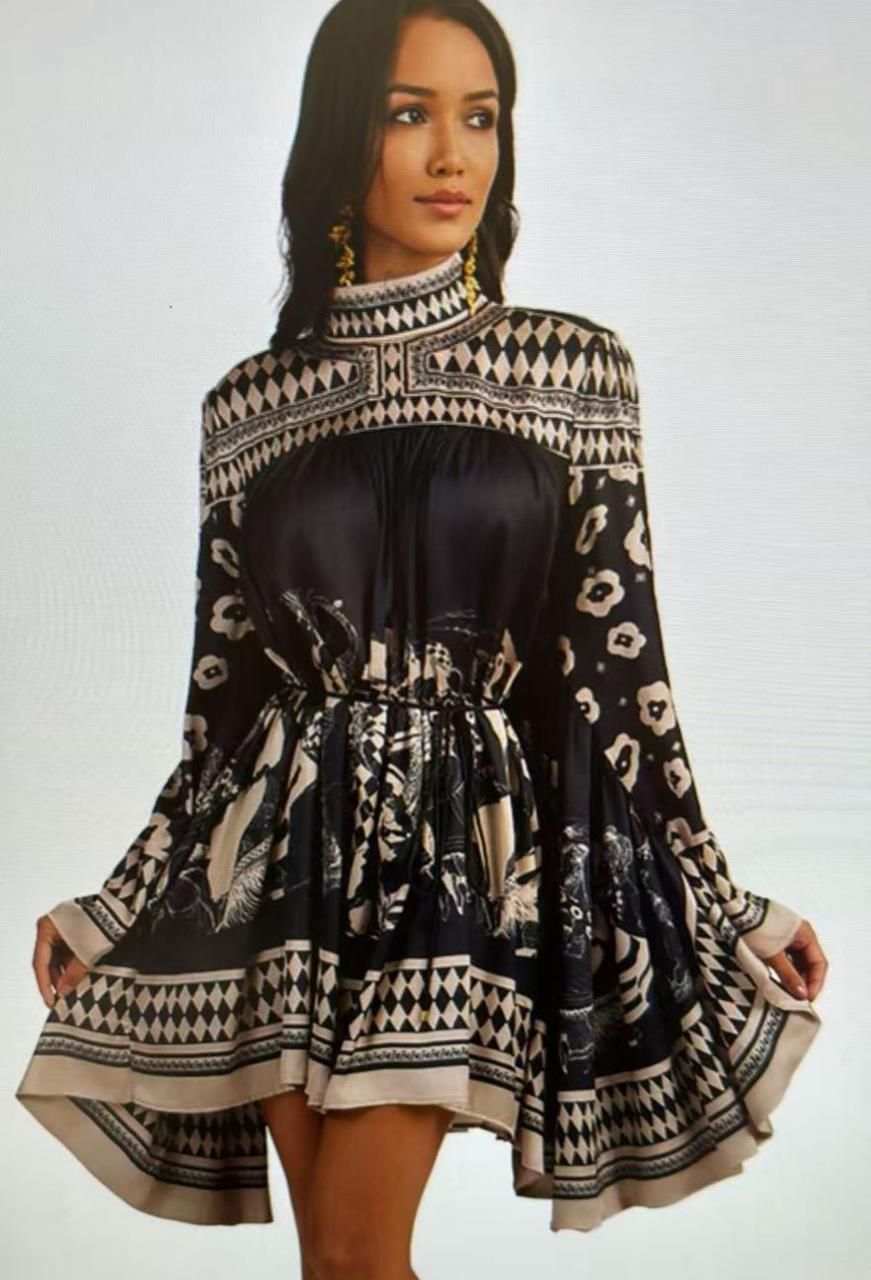 Loose Black Dress With Brown