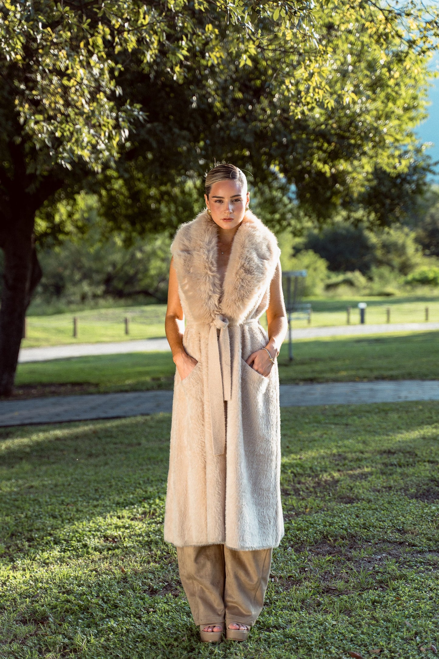 Fur collar coat PREORDEN