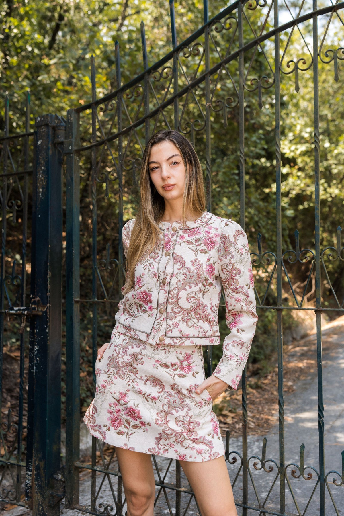 Amara Floral Jacquard Blazer — Ivory & Pink