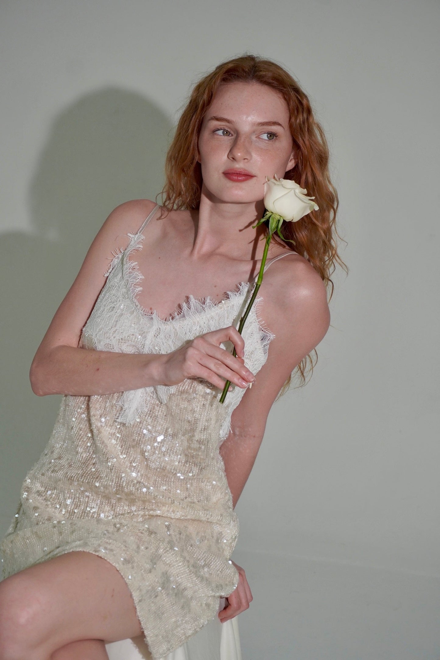 Mini sequins white dress